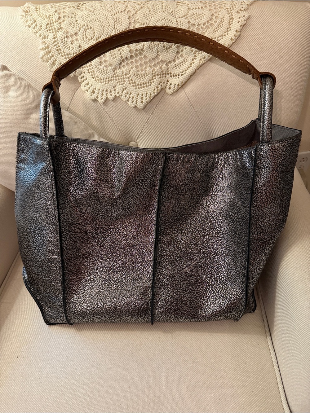 Sak Los Feliz Large Dark-Silver Tote Bag - Picture 2 of 11